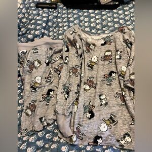 Peanuts ice skating pajama set
